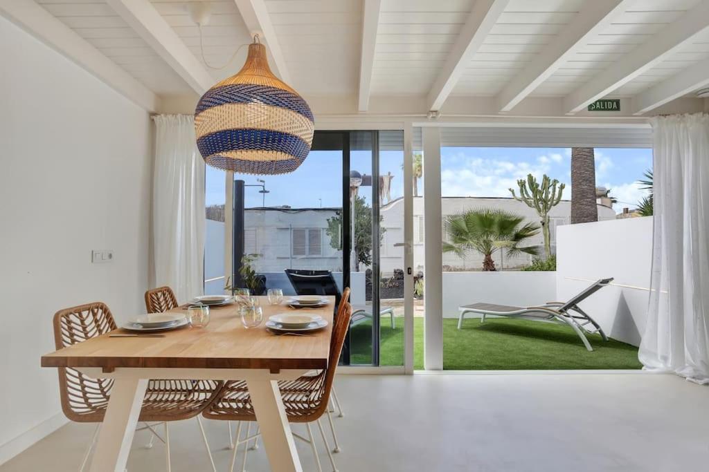 New - Amazing Apartment By The Beach Corralejo Bagian luar foto