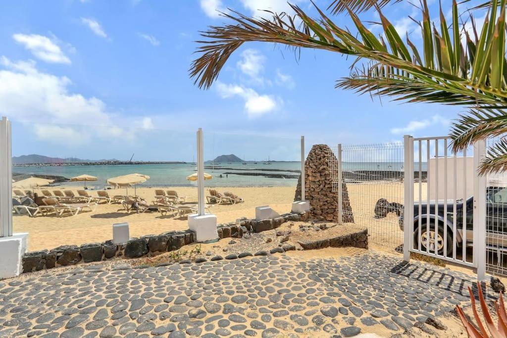 New - Amazing Apartment By The Beach Corralejo Bagian luar foto